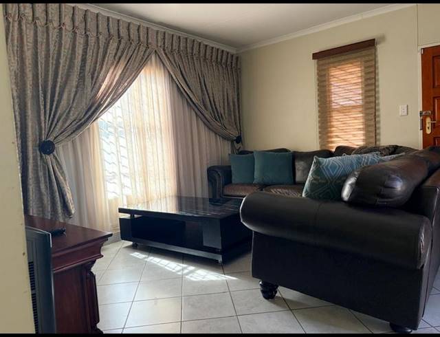 3 BEDROOM HOUSE FOR SALE IN KIRKNEY